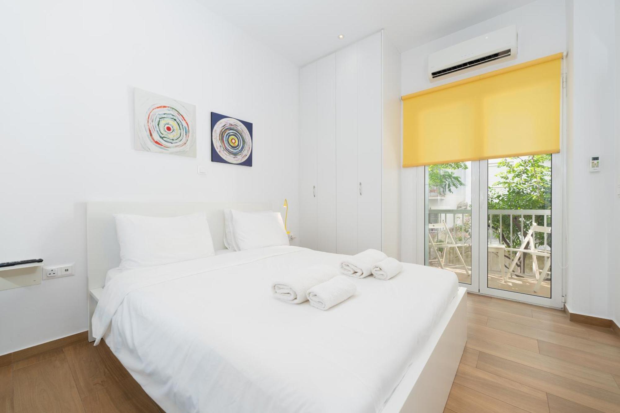 Charming Sunny Studio In Athena Bagian luar foto
